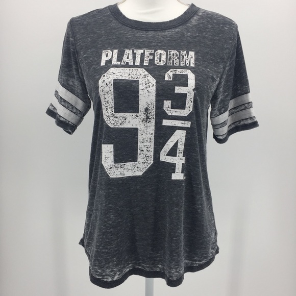 Warner Bros. Tops - 4/$25 Harry Potter Platform Gray burned out Top